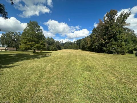 Vacant Land For Sale - 8410 Linville Road<br/> Oak Ridge, NC 27319