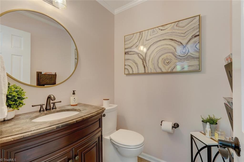 4110 Ponce De Leon Drive, High Point, North Carolina image 17