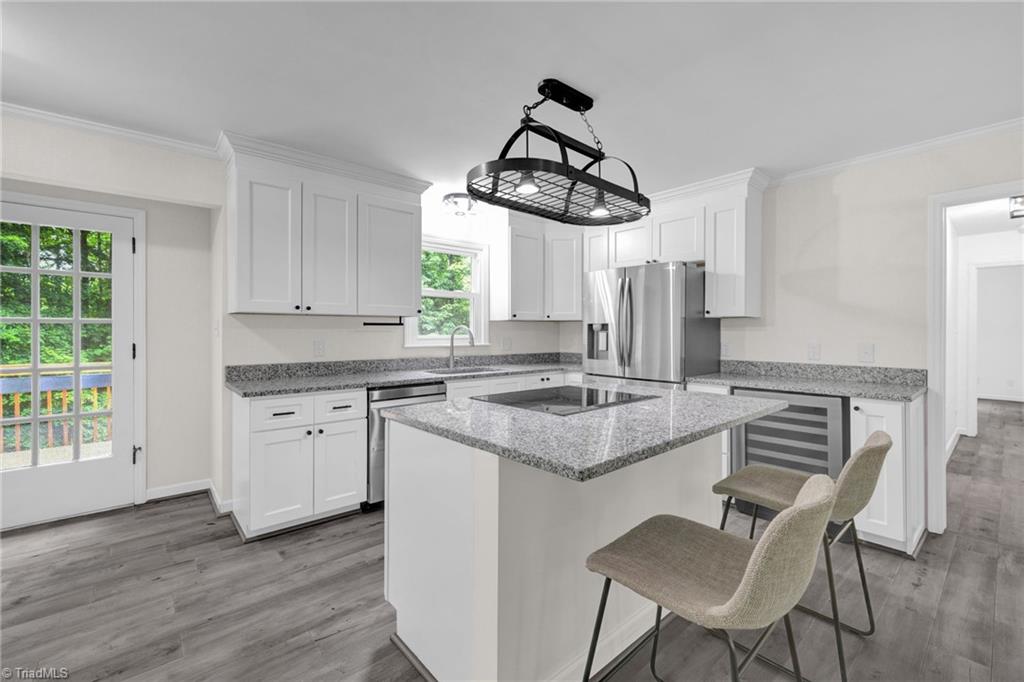 2104 Laura Lane, High Point, North Carolina image 12