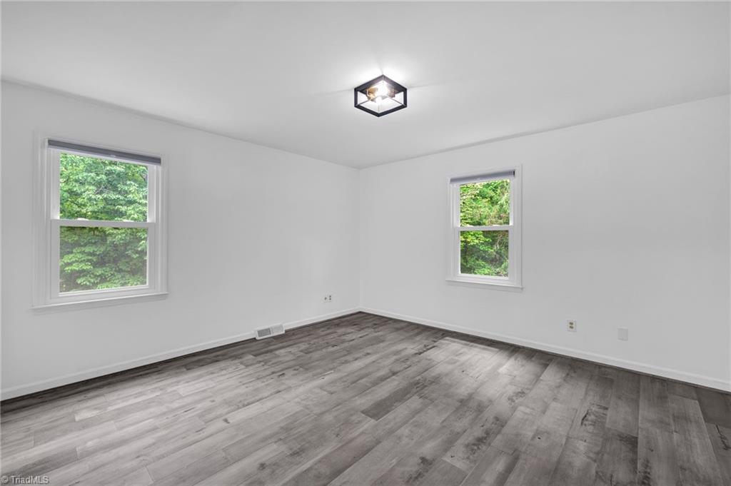 2104 Laura Lane, High Point, North Carolina image 19