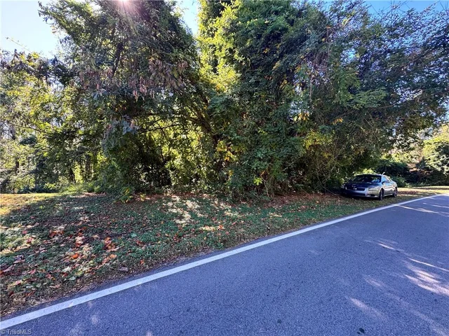 431 E Pleasant Hill Drive, photo 5 of 5