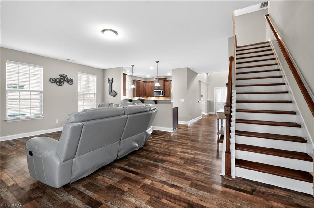 1289 Stone Gables Drive