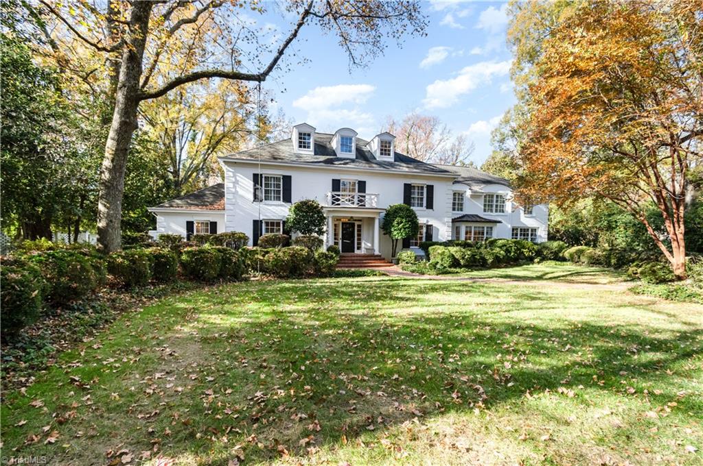 2307 Princess Ann Street