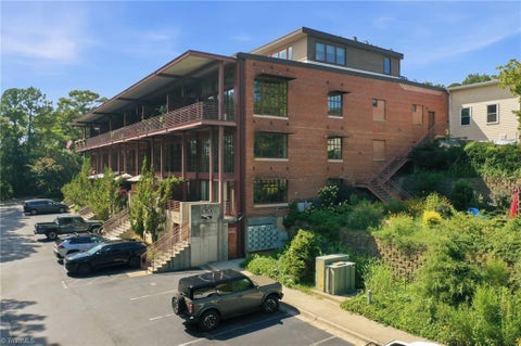 Condo For Sale - 1860 Sissipahaw Way #D104<br/> Saxapahaw, NC 27340