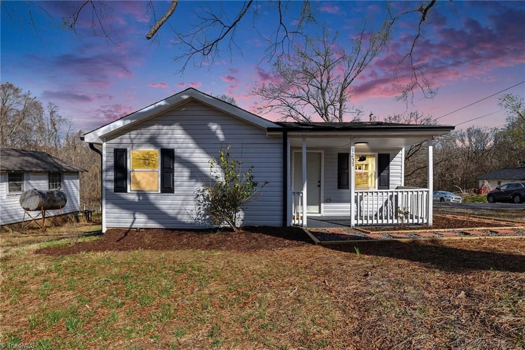 Photo of 1237 Irving Avenue, Eden, NC 27288 (MLS # 1212316)