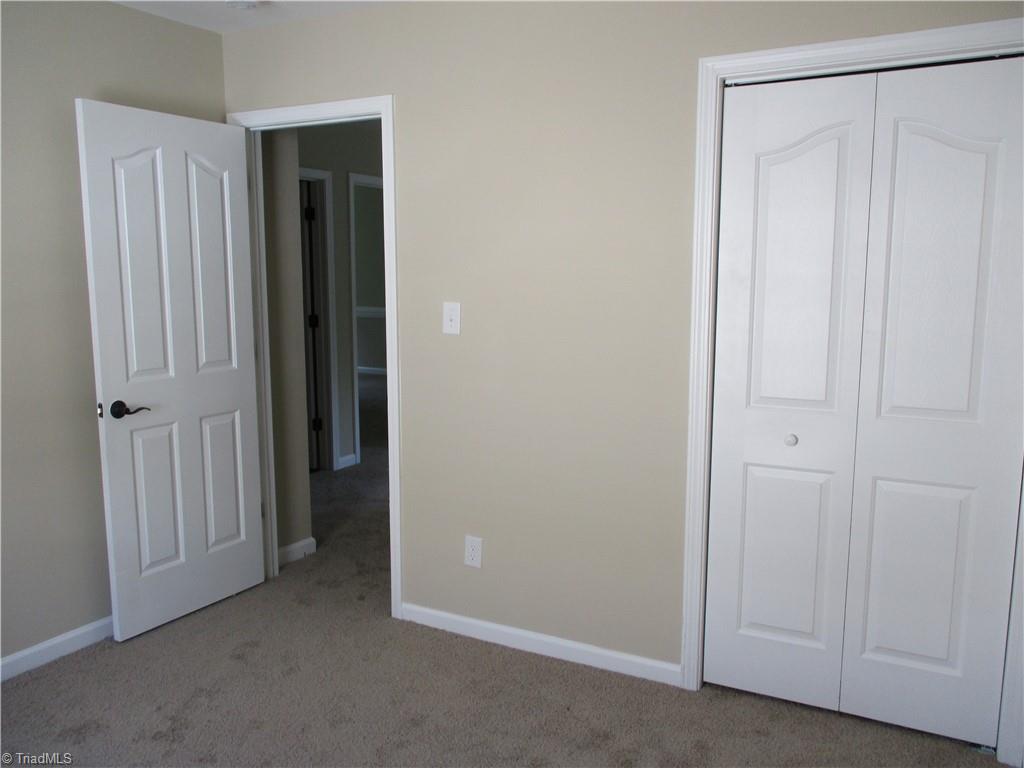 917 Avalon Acres Court, High Point, North Carolina image 4
