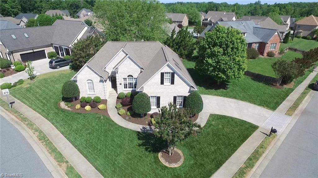 Photo of 0 Wexford Circle, Thomasville, NC 27360 (MLS # 1219206)