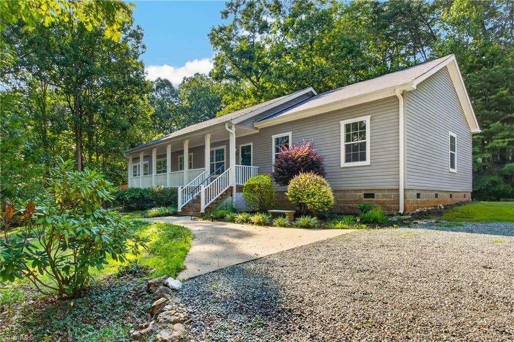 Photo of 1507 Ridgewood Road, Franklinville, NC 27248 (MLS # 1230228)