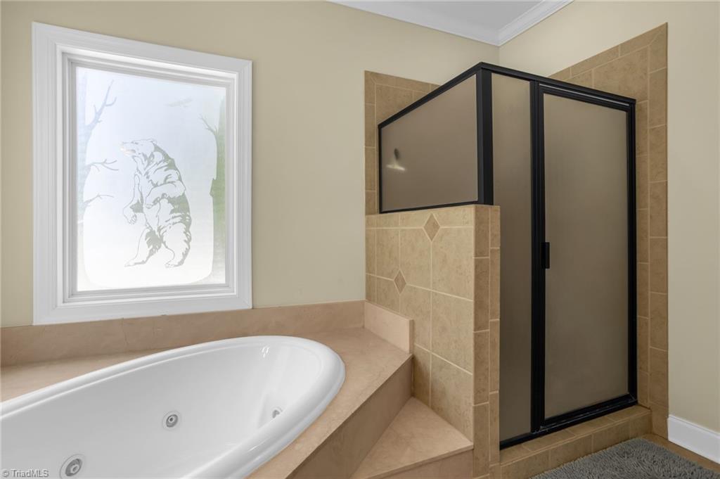 Browns Summit, North Carolina 27214, United States, 4 Bedrooms Bedrooms, ,4 BathroomsBathrooms,Residential,Active,149110