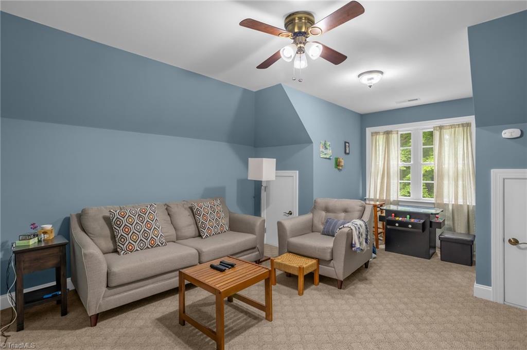 Browns Summit, North Carolina 27214, United States, 4 Bedrooms Bedrooms, ,4 BathroomsBathrooms,Residential,Active,149110