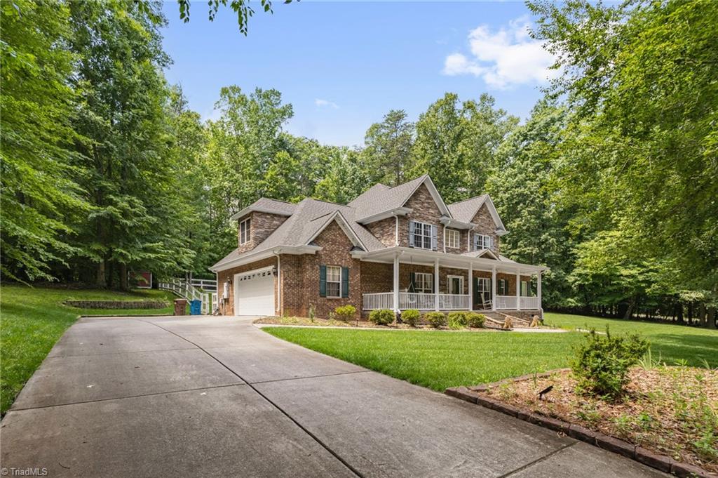 Browns Summit, North Carolina 27214, United States, 4 Bedrooms Bedrooms, ,4 BathroomsBathrooms,Residential,Active,149110