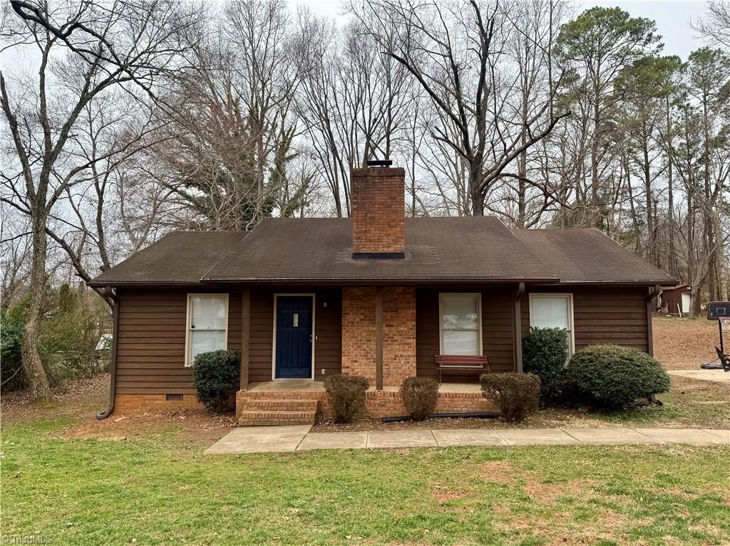 Photo of 303 Island Drive, Madison, NC 27025 (MLS # 1212168)