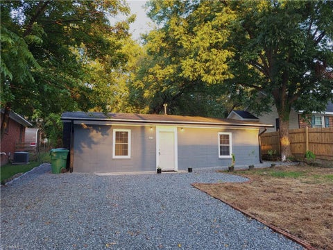 Homes For Sale - 803 Mobile Street<br/> High Point, NC 27260