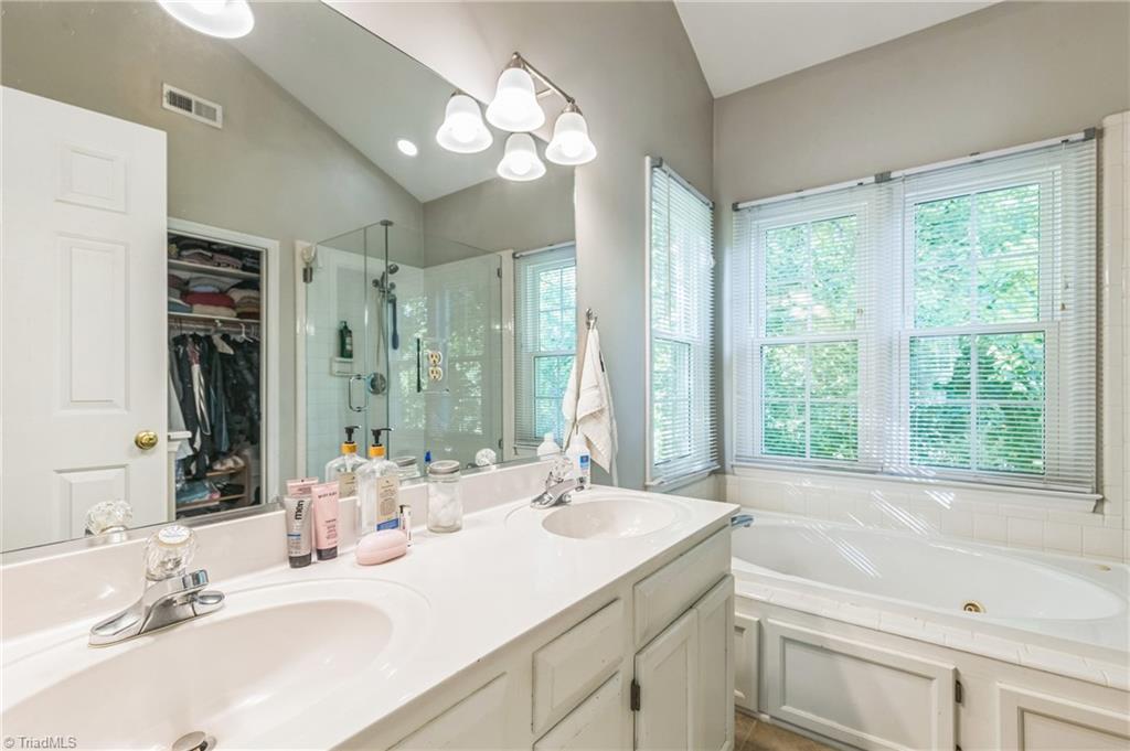 540 W Juniper Avenue, Wake Forest, North Carolina image 26