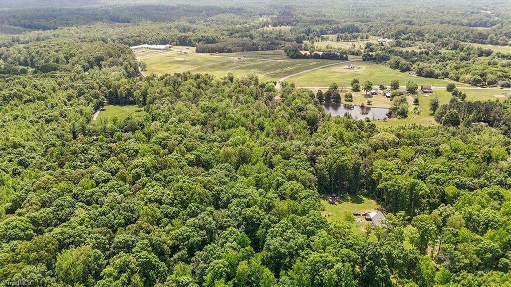 5833 Thacker Dairy Road, Whitsett, North Carolina image 3