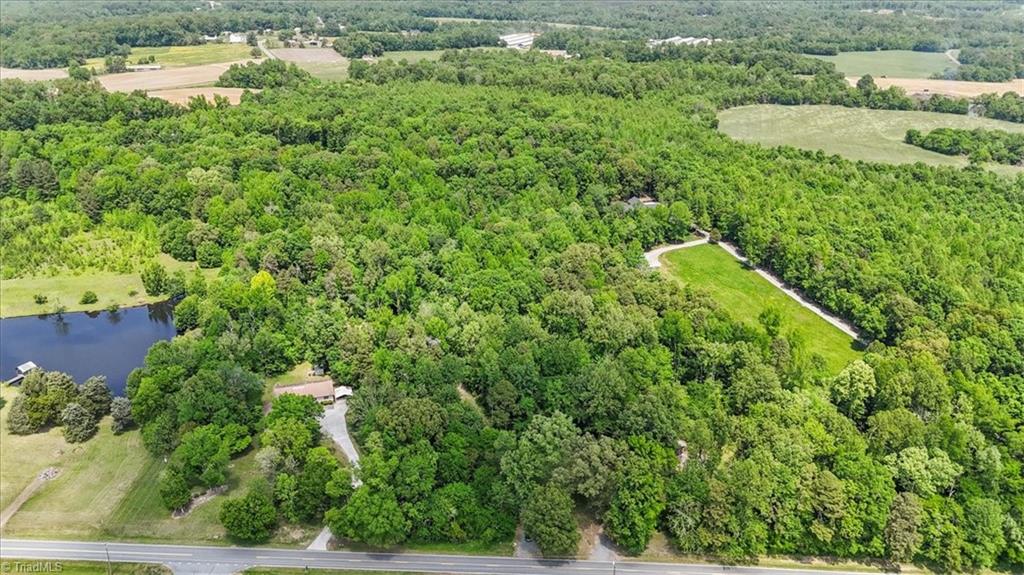 5833 Thacker Dairy Road, Whitsett, North Carolina image 2