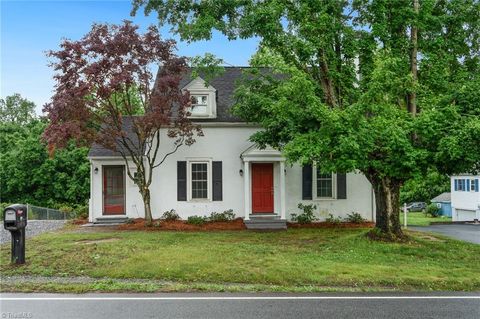 Photo of 281 Welcome Arcadia Road, Lexington, NC 27295 (MLS # 1222109)