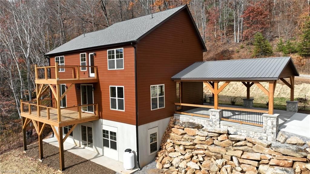 Photo of 638 Falcon Ridge Drive, Moravian Falls, NC 28654 (MLS # 1202382)