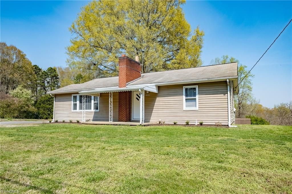 Photo of 3283 US Highway 64, Advance, NC 27006 (MLS # 1213536)