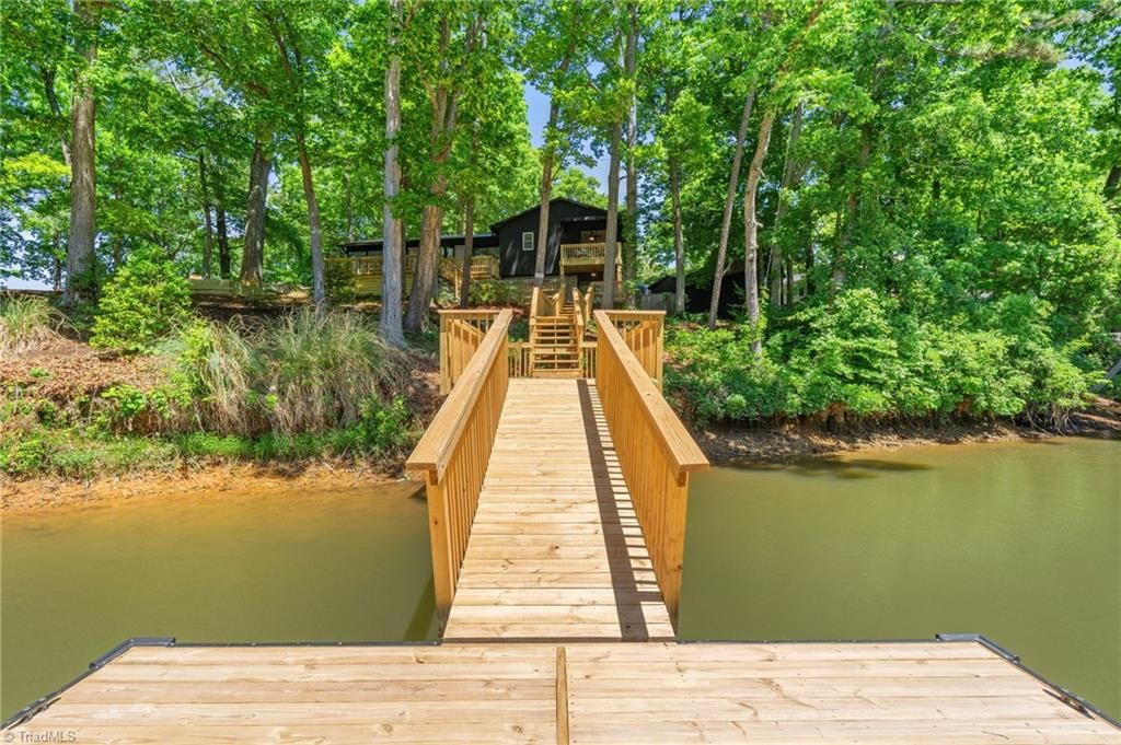 Photo of 297 Sunset Boulevard, Lexington, NC 27292 (MLS # 1219245)