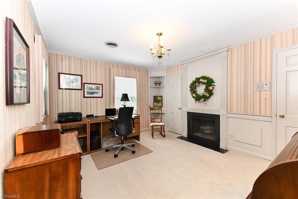 900 Rollingwood Drive, Greensboro, North Carolina image 25