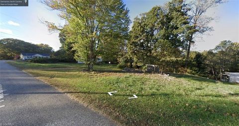 Vacant Land For Sale - 1015 Franklin Road<br/> Germanton, NC 27019