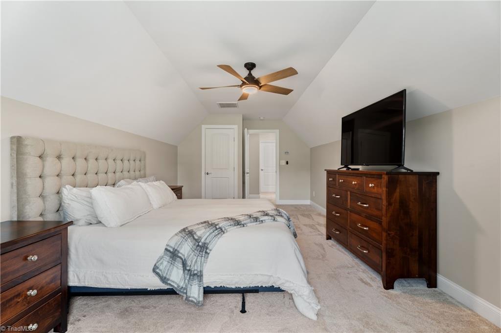 Kernersville, North Carolina 27284, United States, 3 Bedrooms Bedrooms, ,4 BathroomsBathrooms,Residential,Active,196202