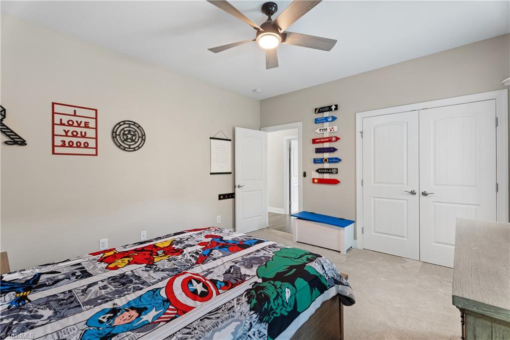 Kernersville, North Carolina 27284, United States, 3 Bedrooms Bedrooms, ,4 BathroomsBathrooms,Residential,Active,196202