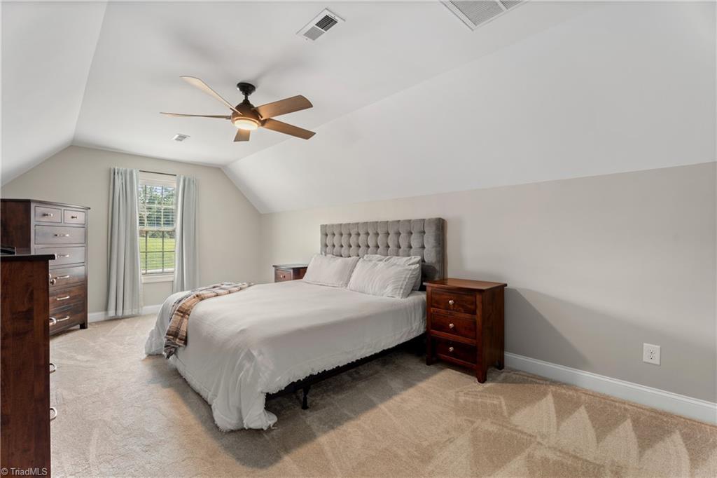 Kernersville, North Carolina 27284, United States, 3 Bedrooms Bedrooms, ,4 BathroomsBathrooms,Residential,Active,196202