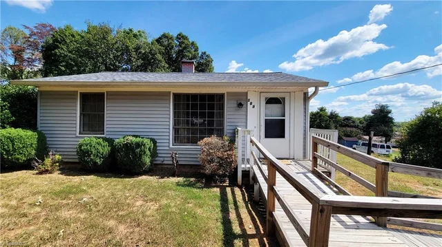 203 Kellam Street, photo 3 of 47