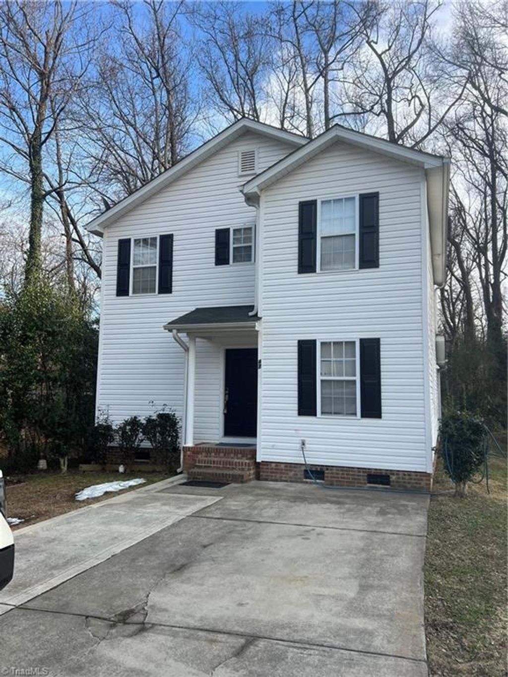 Photo of 4743 Hamilton Circle, Charlotte, NC 28216 (MLS # 1208571)