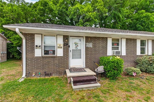 29 HUNTER ST, THOMASVILLE, NC 27360 - Image 691ec5dc5fe3fc26c900eb37bfafe0df/3614518227