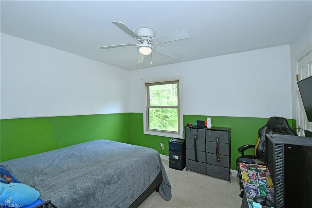 6825 Breckingridge Lane, Clemmons, North Carolina image 12