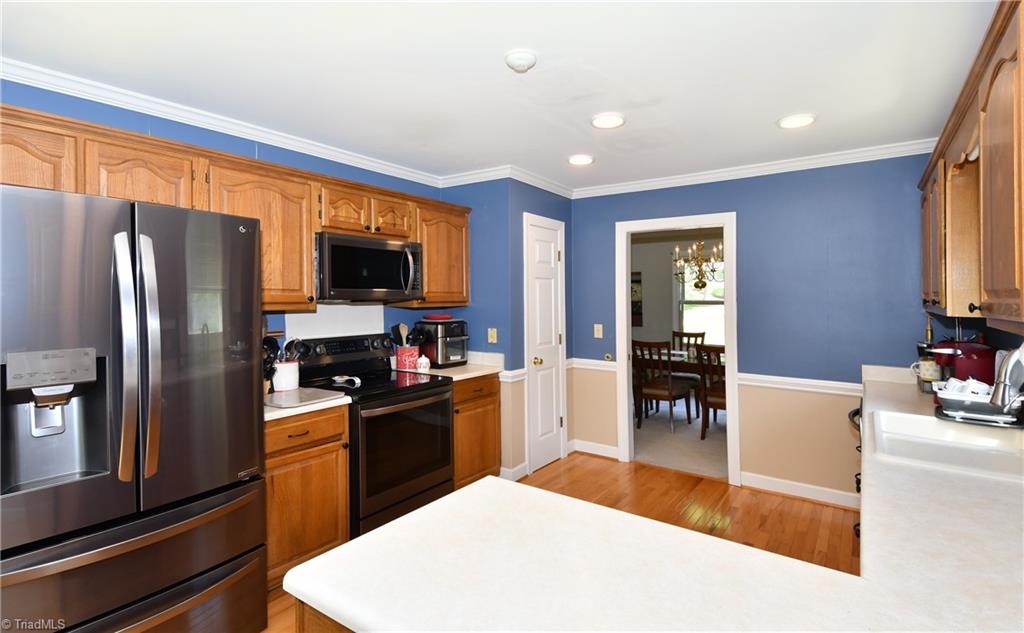 6825 Breckingridge Lane, Clemmons, North Carolina image 6