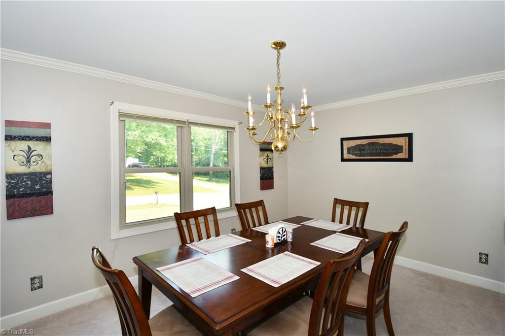 6825 Breckingridge Lane, Clemmons, North Carolina image 10