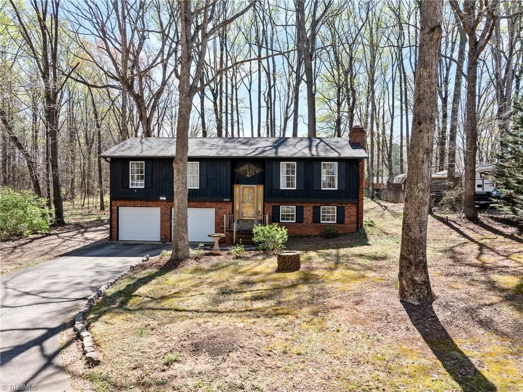 Photo of 6055 Farrior Drive, Clemmons, NC 27012 (MLS # 1214046)