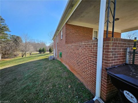 A home in Mount Airy