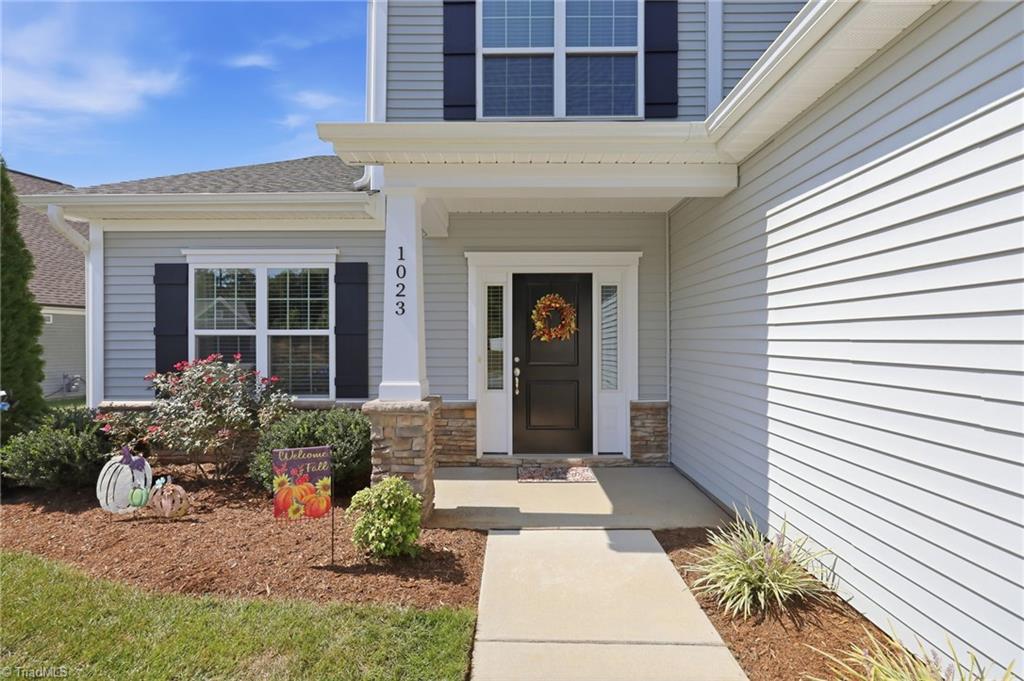 1023 Woodview Ridge Trail