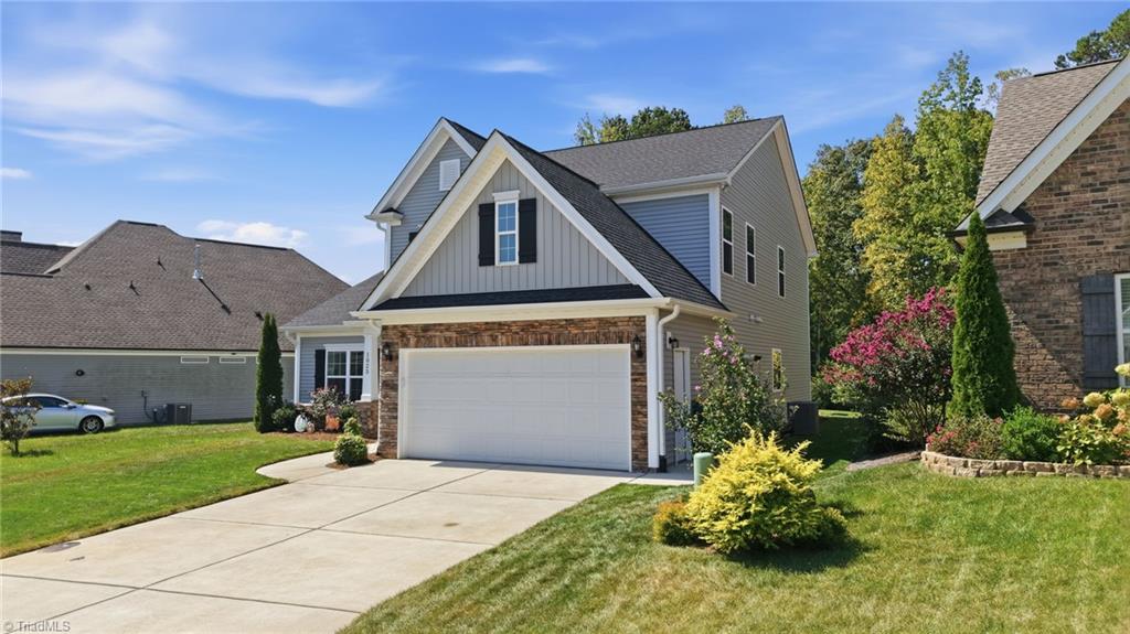 Photo of 1023 Woodview Ridge Trail, Lewisville, NC 27023 (MLS # 1234736)