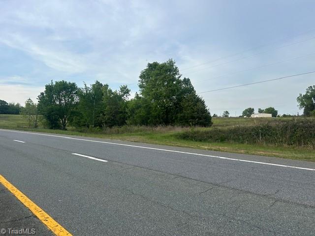 2335 Holiday Loop, Reidsville, North Carolina image 17