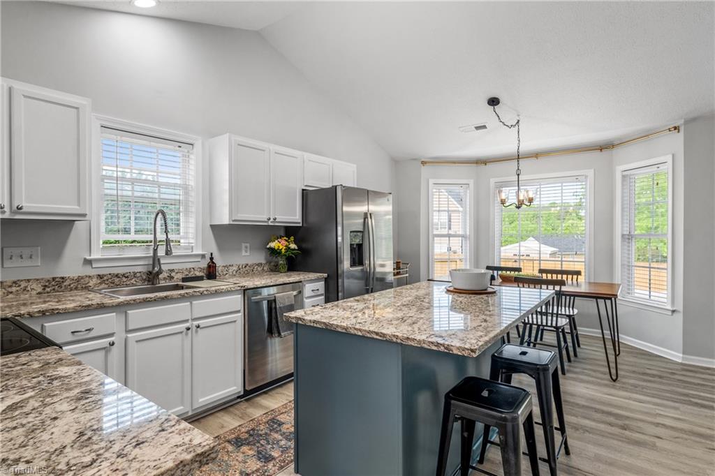 4015 Summit View Drive, Greensboro, North Carolina image 14