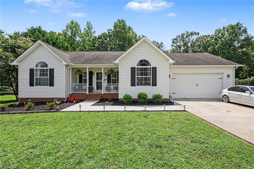 Photo of 842 Charter Oaks Drive, Randleman, NC 27317 (MLS # 1229650)