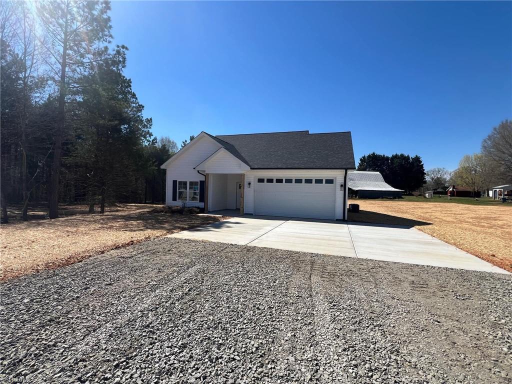 610 Carolina Avenue, Yadkinville, North Carolina image 21
