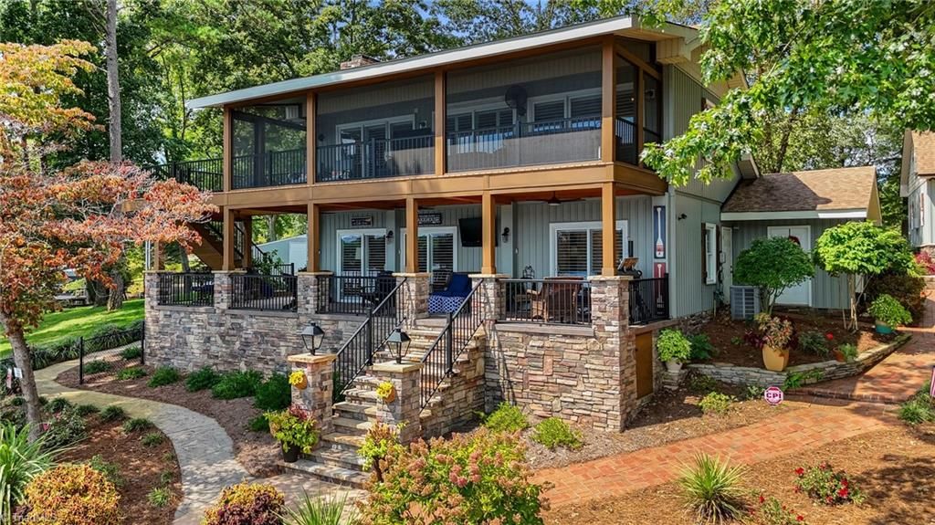 Photo of 360 Tamarac Shores Drive, Salisbury, NC 28146 (MLS # 1195308)