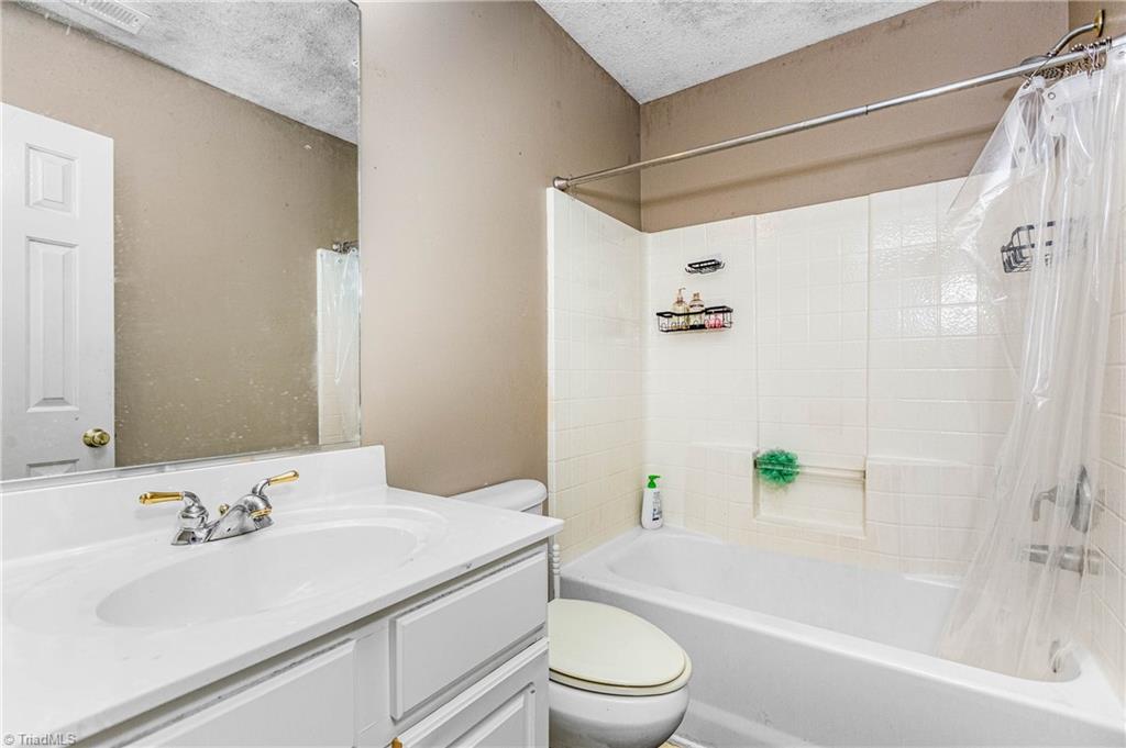 1515 Klompen Road, Kernersville, North Carolina image 26