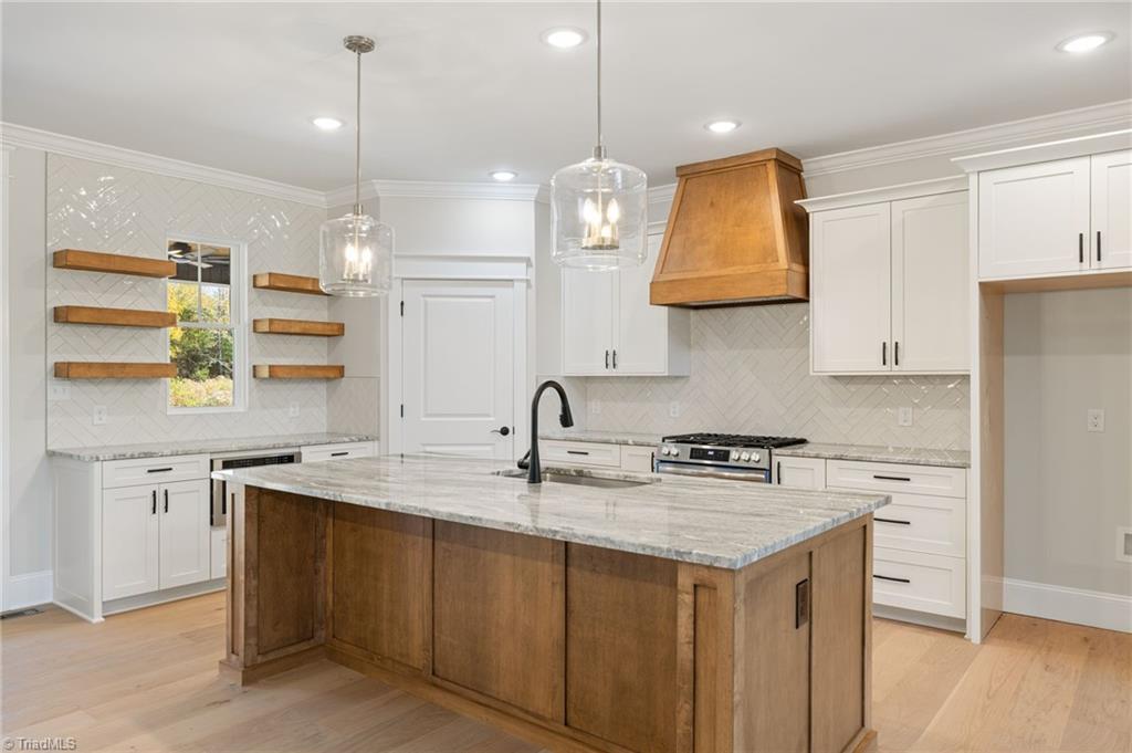 Colfax, North Carolina 27235, United States, 4 Bedrooms Bedrooms, ,4 BathroomsBathrooms,Residential,Active,194680