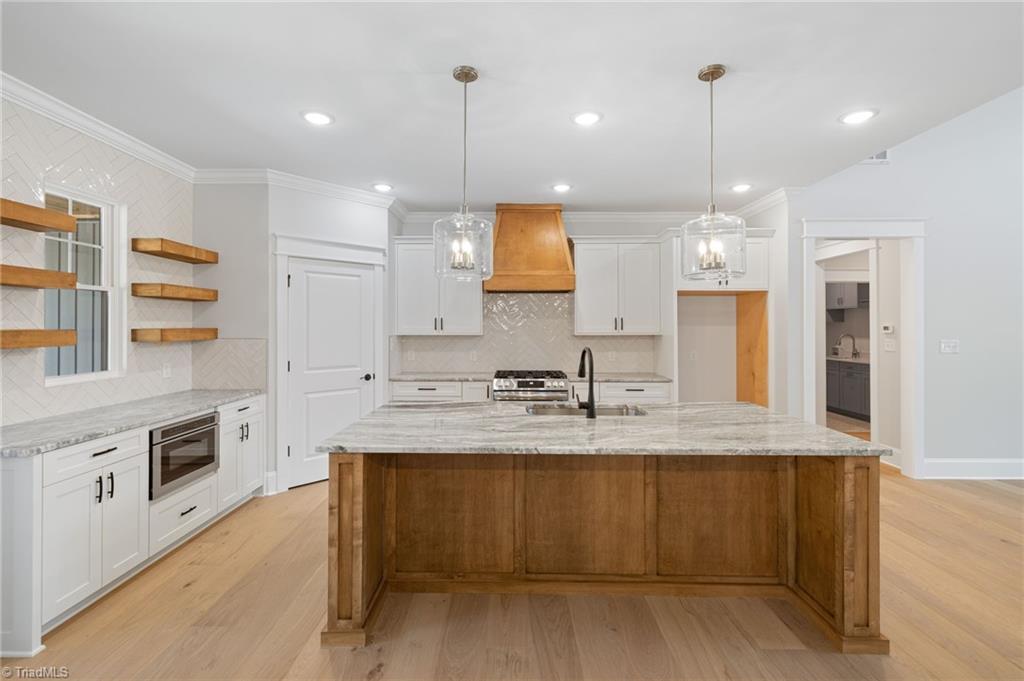 Colfax, North Carolina 27235, United States, 4 Bedrooms Bedrooms, ,4 BathroomsBathrooms,Residential,Active,194680