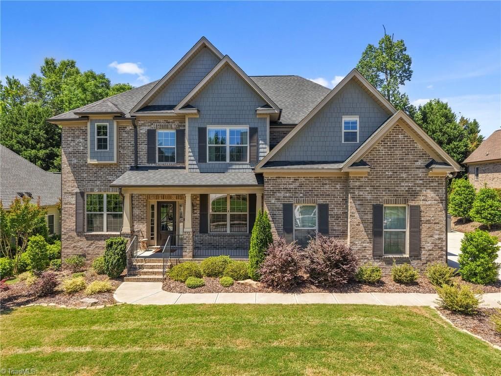 Photo of 2919 Wynnewood Drive, Greensboro, NC 27408 (MLS # 1217847)