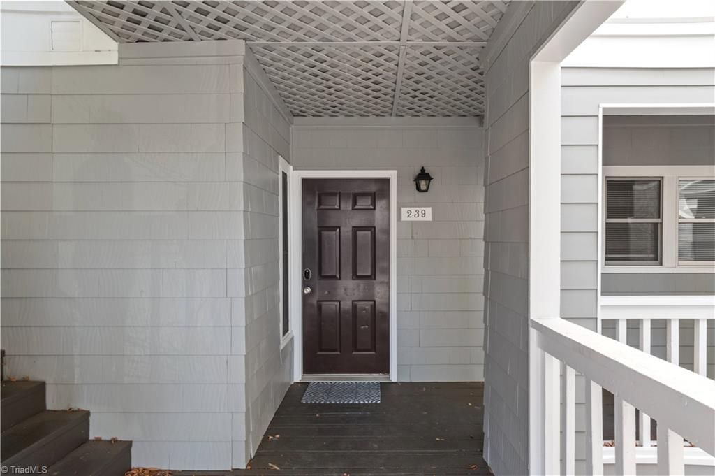 Photo of 239 Oakwood Court #239-Building F, Winston-Salem, NC 27103 (MLS # 1212849)