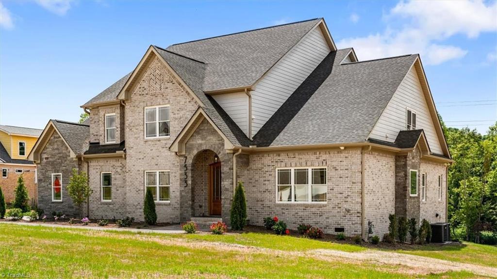 7533 Shadow Creek Drive